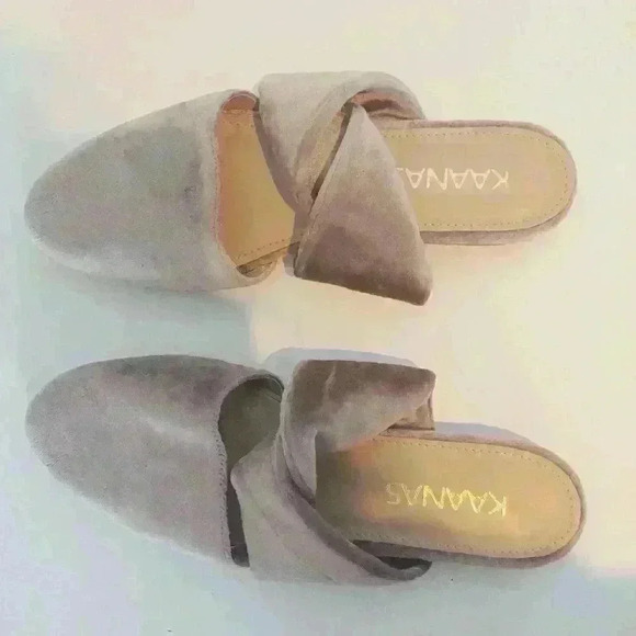 KAANAS Siena Velvet Twisted Knot Mule Size 6 - Picture 3 of 8